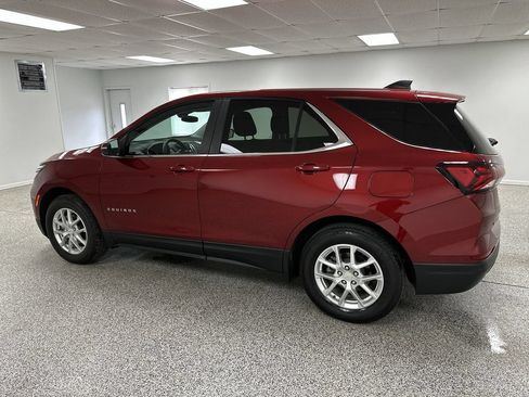 Used 2024 Chevrolet Equinox LT AWD/4WD image 6