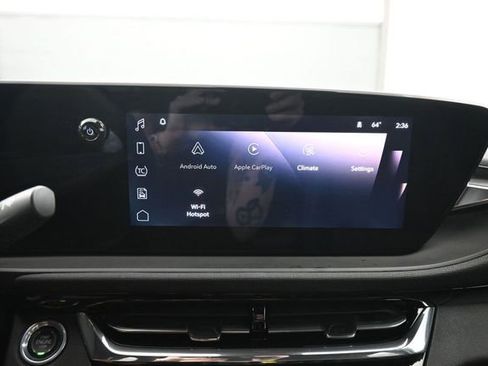 Used 2025 Buick Envista Sport Touring FWD image 17