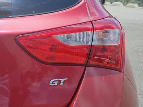 Used 2015 Hyundai Elantra GT FWD image 22