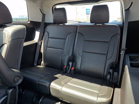 Used 2020 GMC Acadia AT4 w/ LPO, Floor Liner Package AWD/4WD image 11