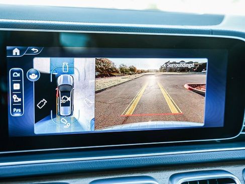 New 2026 Mercedes-Benz GLS 580 4MATIC image 24