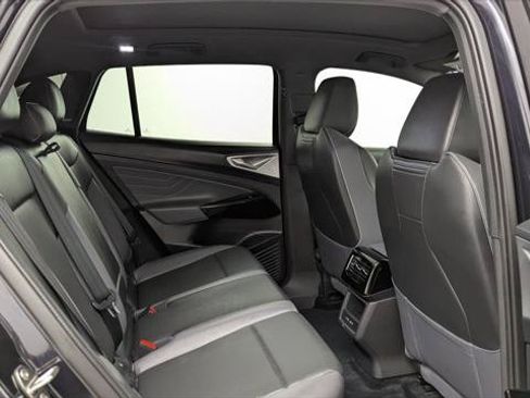 Used 2023 Volkswagen ID.4 S RWD image 18