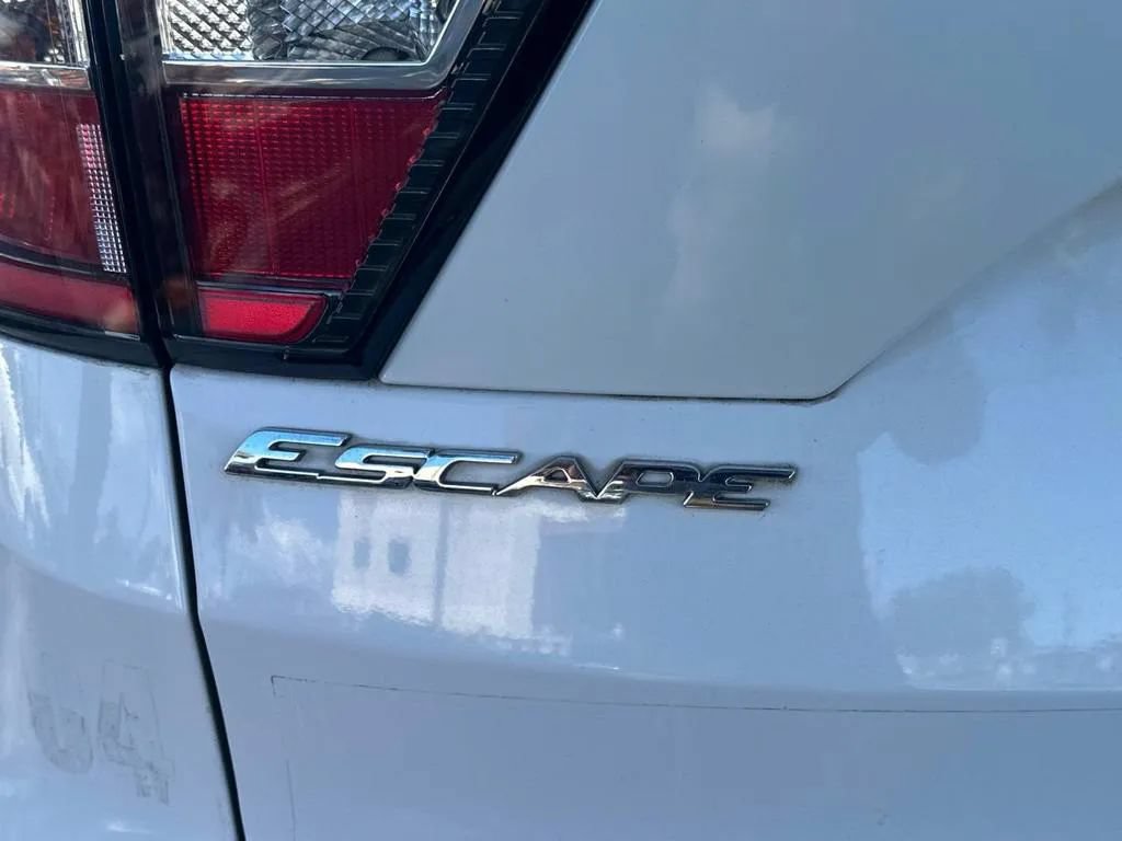 Used 2017 Ford Escape S FWD image 12