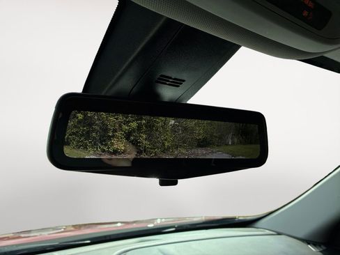 Used 2021 Chevrolet Traverse RS w/ LPO, Floor Liner Package FWD image 23