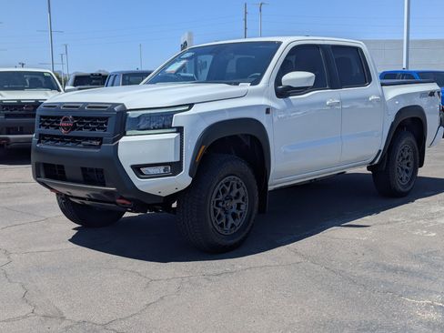 New 2026 Nissan Frontier PRO-4X w/ Pro-4x Convenience Package AWD/4WD image 5