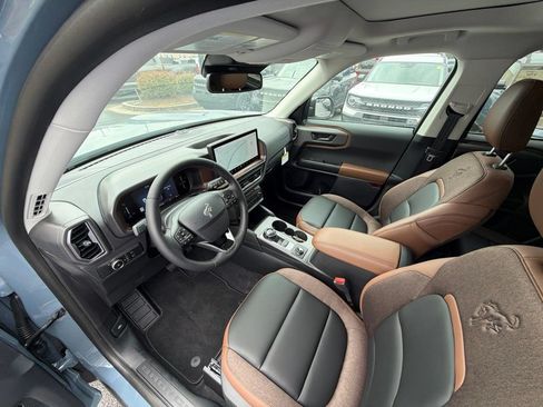 New 2026 Ford Bronco Sport Outer Banks w/ Outer Banks Tech Package+ AWD/4WD image 14