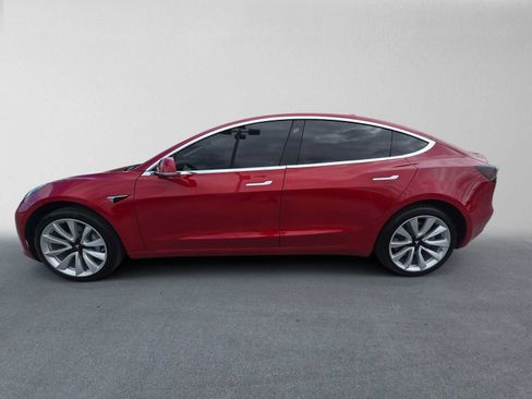 Used 2018 Tesla Model 3 Long Range RWD image 6
