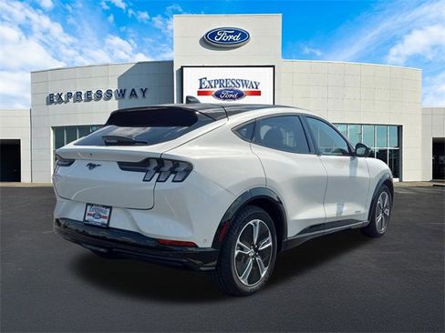 Used 2023 Ford Mustang Mach-E Premium image 6