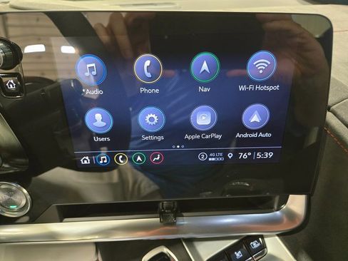 Used 2023 Chevrolet Corvette Stingray Premium Cpe w/ Z51 Performance Package image 17