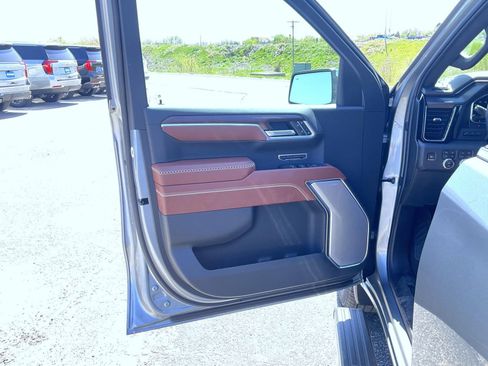 New 2026 GMC Sierra 1500 Denali Ultimate AWD/4WD image 9