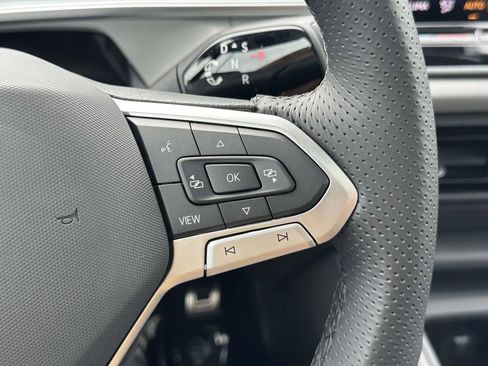 New 2026 Volkswagen Tiguan SE R-Line AWD/4WD image 19