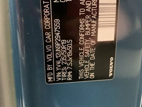 Certified 2023 Volvo XC40 B5 Plus w/ Driver Assist Package image 11