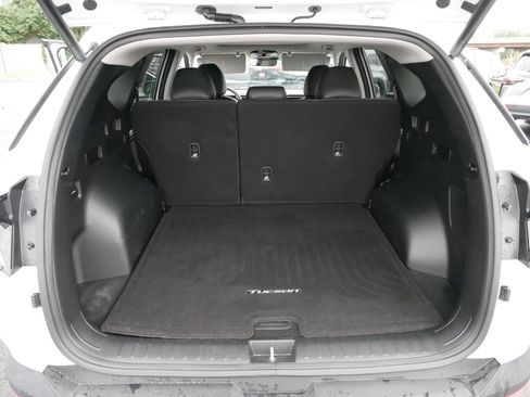 Used 2023 Hyundai Tucson Limited image 18