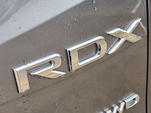 Certified 2025 Acura RDX SH-AWD image 11