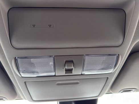 Certified 2024 Nissan Frontier SV w/ SV Convenience Package image 22