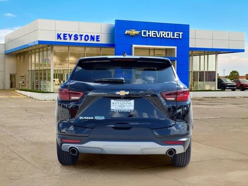 Used 2026 Chevrolet Blazer LT FWD image 6