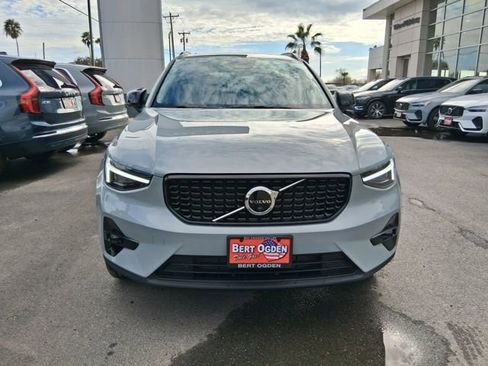 New 2026 Volvo XC40 B5 Plus w/ Protection Package Premier AWD/4WD image 2