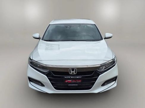 Used 2020 Honda Accord Sport image 2