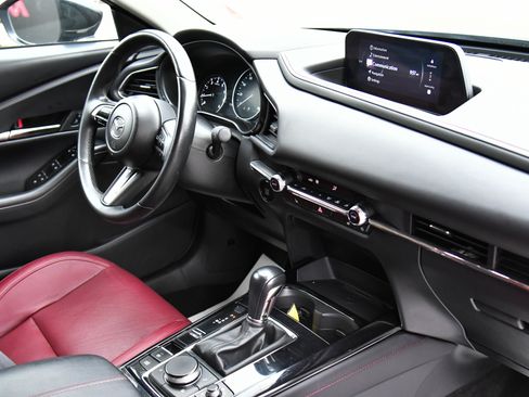 Used 2024 MAZDA CX-30 AWD 2.5 S w/ Preferred Package image 44