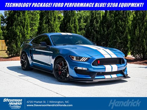 Used 2020 Ford Mustang Shelby GT350R w/ GT350R Equipment Group 920A RWD image 1