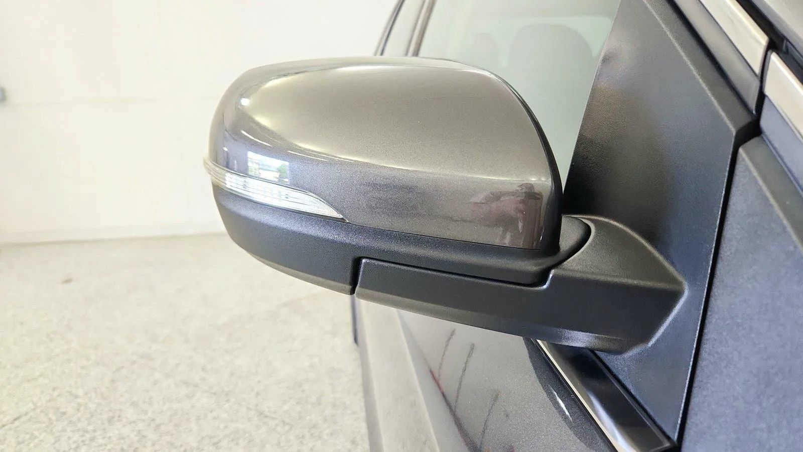 Used 2019 Ford Edge SEL w/ Equipment Group 201A AWD/4WD image 34
