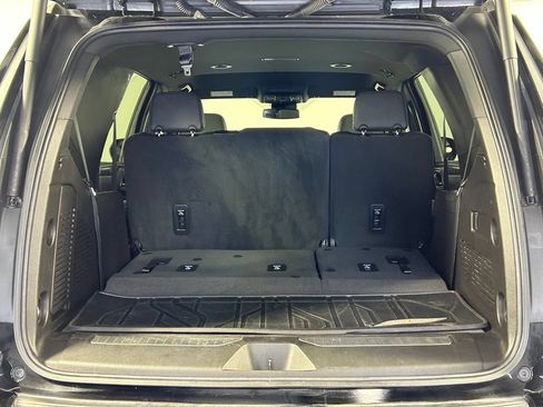 Used 2023 Chevrolet Tahoe RST AWD/4WD image 15