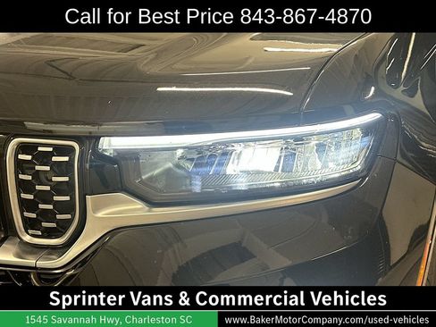 Used 2023 Jeep Grand Cherokee Summit AWD/4WD image 33