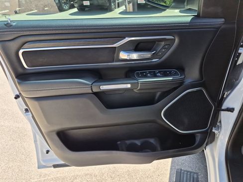 Used 2023 RAM 1500 Laramie RWD image 21