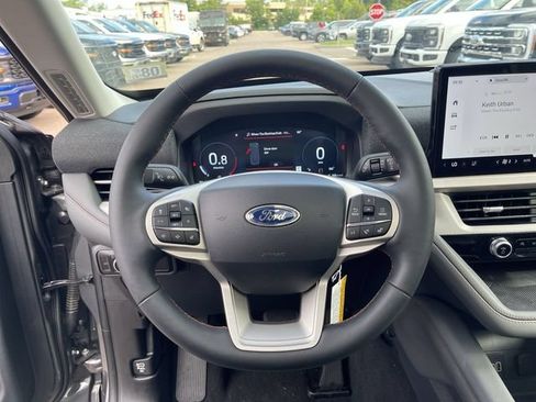 New 2026 Ford Explorer Active w/ Active Comfort Package AWD/4WD image 16