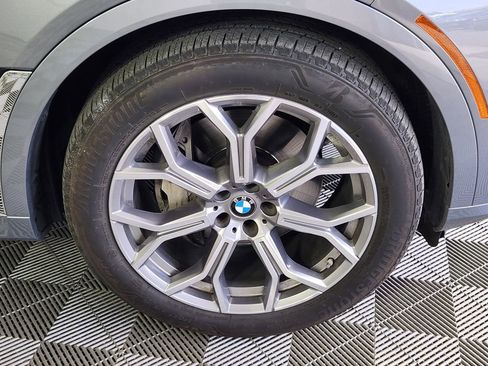 Used 2023 BMW X7 xDrive40i AWD/4WD image 9