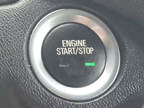 Used 2022 Chevrolet Equinox LT AWD/4WD image 34