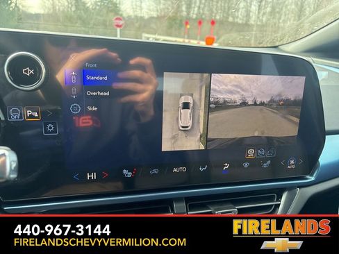 New 2026 Chevrolet Equinox EV LT image 26