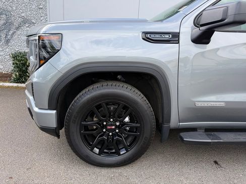 Used 2024 GMC Sierra 1500 Elevation w/ LPO, Elevation Black Package AWD/4WD image 14