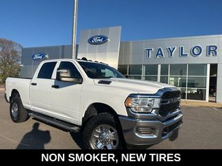 Used 2024 RAM 2500 Tradesman w/ Chrome Appearance Group video 1