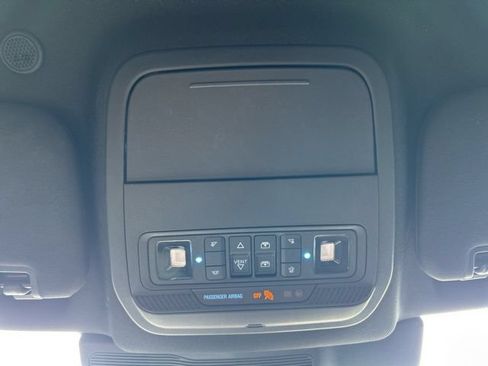 Used 2023 Ford Explorer ST-Line w/ Class IV Trailer Tow Package AWD/4WD image 31