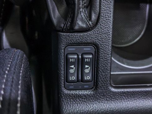 Used 2014 Subaru Impreza 2.0i Sport Premium image 26