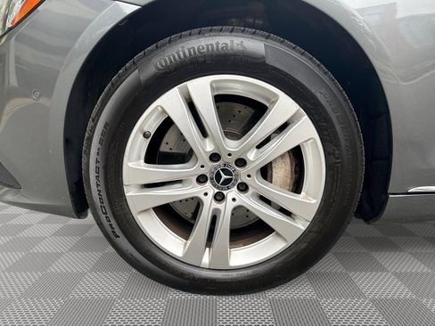 Used 2019 Mercedes-Benz S 560 4MATIC Sedan image 19