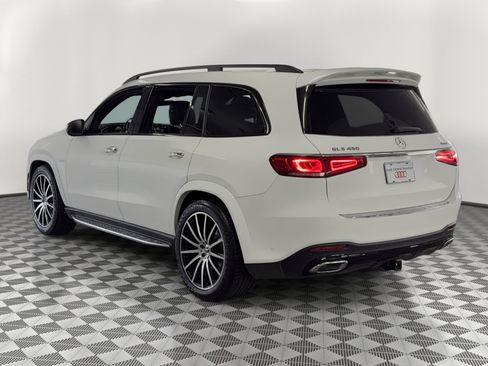 Used 2022 Mercedes-Benz GLS 450 4MATIC image 3