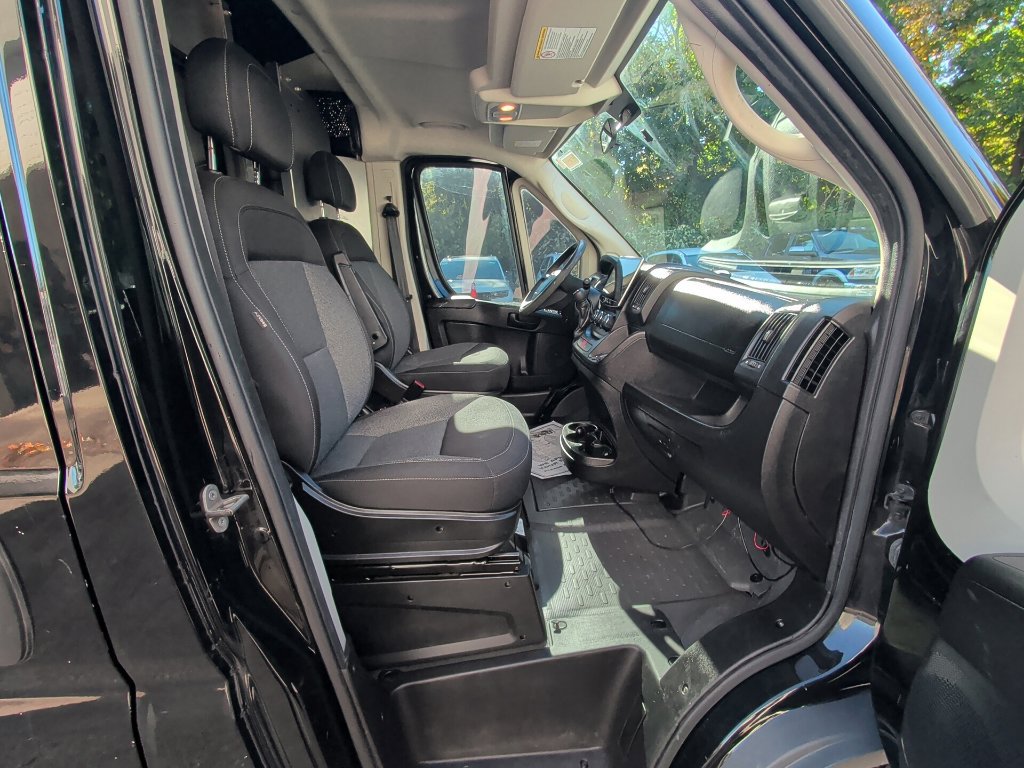 Used 2018 RAM ProMaster 2500 w/ Mopar Trailer Tow Group FWD image 17