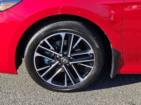 Used 2026 Toyota Camry XLE w/ Premium Package image 9