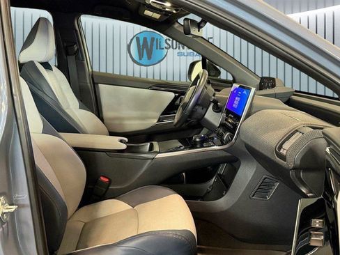 Certified 2023 Subaru Solterra AWD image 6