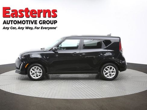 Used 2025 Kia Soul LX w/ LX Technology Package FWD image 59