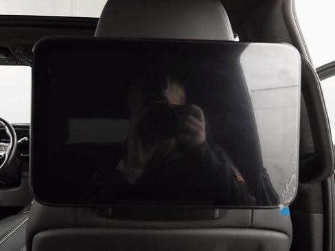 Used 2023 Cadillac Escalade V image 21