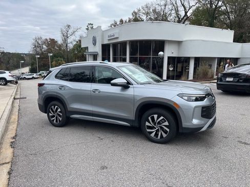 New 2026 Volkswagen Tiguan S image 2