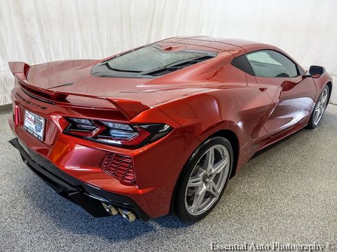 Used 2021 Chevrolet Corvette Stingray Premium Cpe w/ Z51 Performance Package RWD image 8