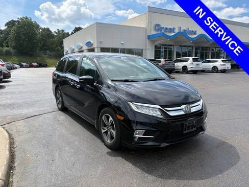 Used 2018 Honda Odyssey Touring image 1