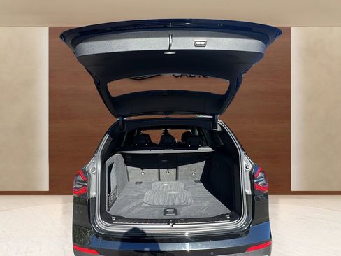 Used 2024 BMW X3 xDrive30i image 17