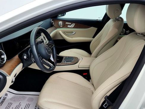 Used 2023 Mercedes-Benz E 450 4MATIC Sedan w/ Premium Package image 18