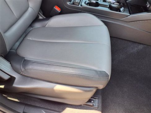 Certified 2026 Subaru Outback Premium AWD/4WD image 18