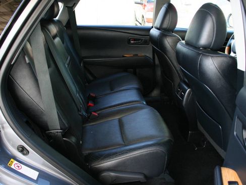 Used 2014 Lexus RX 450h AWD image 30